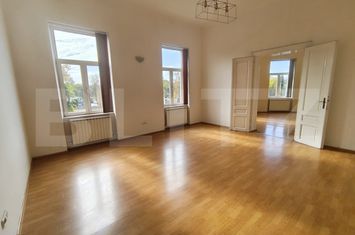 Apartament 3 camere de vanzare ORADEA - Bihor anunturi imobiliare Bihor
