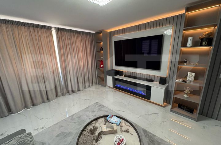 Apartament 3 camere de vanzare TRACTORU - Brasov anunturi imobiliare Brasov