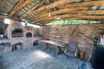 Vilă - 8 camere de vanzare SACELE - Brasov anunturi imobiliare Brasov