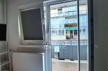 Apartament cu o camera de inchiriat la 200 euro in zona Banu Maracine anunturi imobiliare Arad
