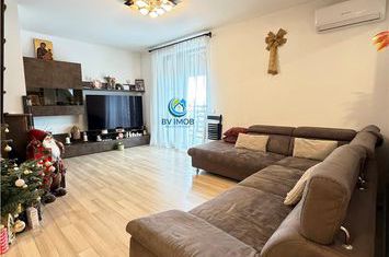 Apartament 4 camere de vanzare TRACTORUL - Brasov anunturi imobiliare Brasov