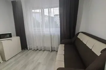 Garsoniera tip studio spre inchiriere zona FRUMOASA anunturi imobiliare Iasi