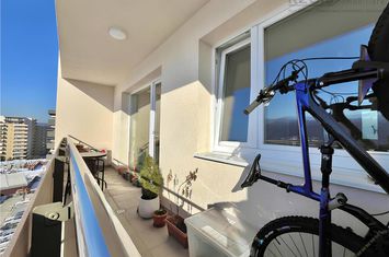 Apartament 2 camere de vanzare ASTRA - Brasov anunturi imobiliare Brasov