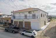 90.000 €, Vilă