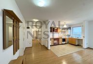 500 €, Apartament 3 camere