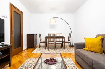 Apartament 4 camere, Piata Domenii, Aleea Aviator Stalpeanu anunturi imobiliare Bucuresti