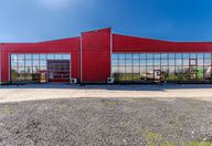 1.650.000 €, Spațiu industrial