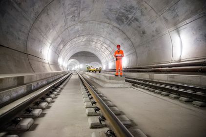 Cel mai lung și mai scump tunel feroviar din lume: Gotthard, triumful ingineresc al Elveției (FOTO)