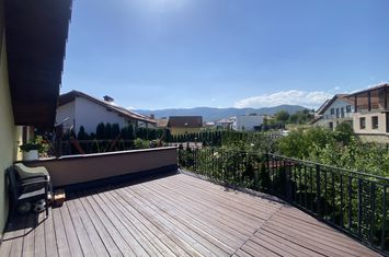 Casă - 6 camere de vanzare CISNADIE - Sibiu anunturi imobiliare Sibiu