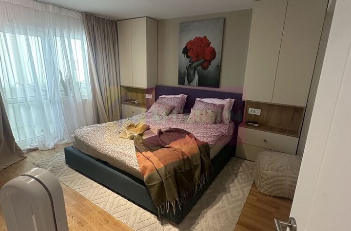 Vanzare apartament 4 camere bd Decebal, metrou anunturi imobiliare Bucuresti