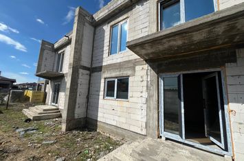 Vilă - 5 camere de vanzare CRAIOVA - Dolj anunturi imobiliare Dolj