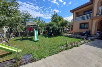 Vilă - 7 camere de vanzare IASI - Iasi anunturi imobiliare Iasi