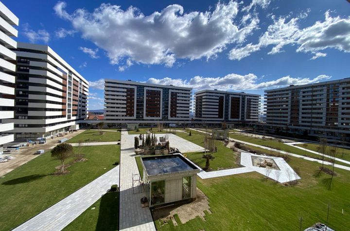 Apartament 3 camere de vanzare IASI - Iasi anunturi imobiliare Iasi
