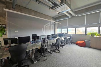 Spatiu Birouri / La Cheie - Zona Semicentrala - Parcari anunturi imobiliare Cluj