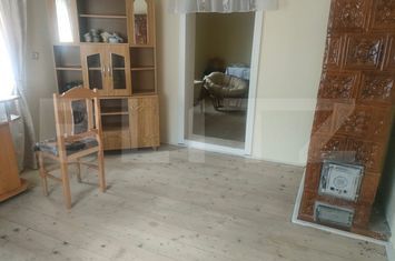 Casă - 3 camere de vanzare NEGOSTINA - Suceava anunturi imobiliare Suceava