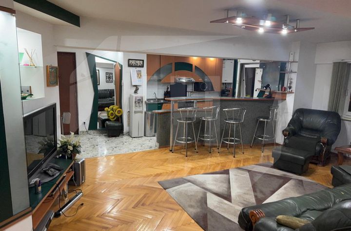 Apartament 4 camere de vanzare CLUJ-NAPOCA - Cluj anunturi imobiliare Cluj