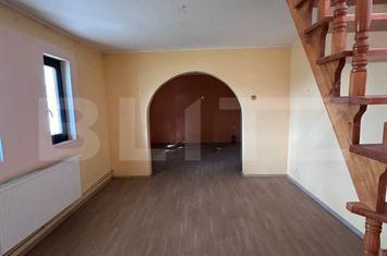 Vilă - 10 camere de vanzare RADAUTI - Suceava anunturi imobiliare Suceava