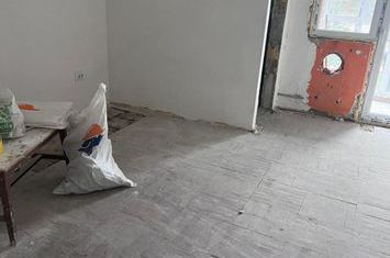 Garsonieră de vanzare VALEA ROSIE - Dolj anunturi imobiliare Dolj