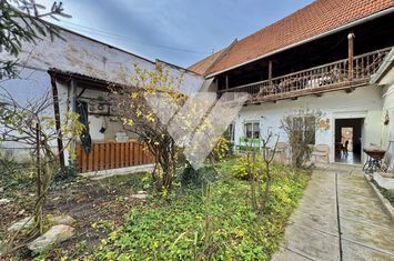 Casă - 8 camere de vanzare CISNADIE - Sibiu anunturi imobiliare Sibiu