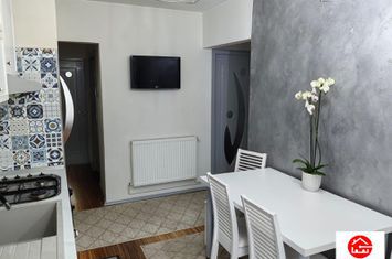 Apartament 3 camere de vanzare UNIRII - Mures anunturi imobiliare Mures