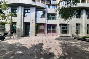 Vanzare spatiu comercial in zona bd Unirii stradal anunturi imobiliare Bucuresti