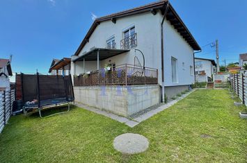 Casă - 4 camere de vanzare SIBIU - Sibiu anunturi imobiliare Sibiu
