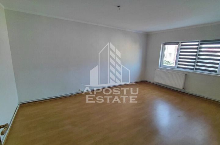 Apartament cu 2 camere, decomandat, centrala proprie,zona Soarelui anunturi imobiliare Timis
