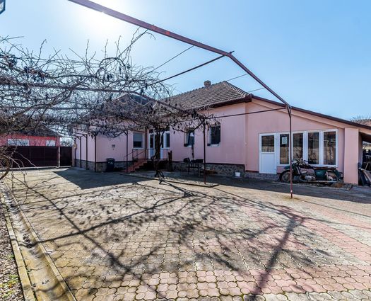 Casă 4 cam Vladimirescu, 145 mp, S+P