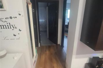 Apartament 3 camere de vanzare CENTRU - Prahova anunturi imobiliare Prahova