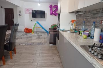 Apartament 3 camere de vanzare APAHIDA - Cluj anunturi imobiliare Cluj