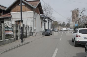 Casă - 5 camere de vanzare TARGOVISTE - Dambovita anunturi imobiliare Dambovita