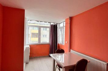 Garsonieră de vanzare RADAUTI - Suceava anunturi imobiliare Suceava