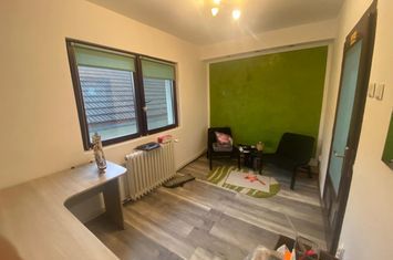 Vilă - 6 camere de vanzare HUNEDOARA - Hunedoara anunturi imobiliare Hunedoara