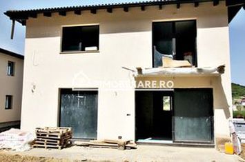Casa D-P-E 240 mp, teren 535 mp,comosion ZERO! anunturi imobiliare Mures