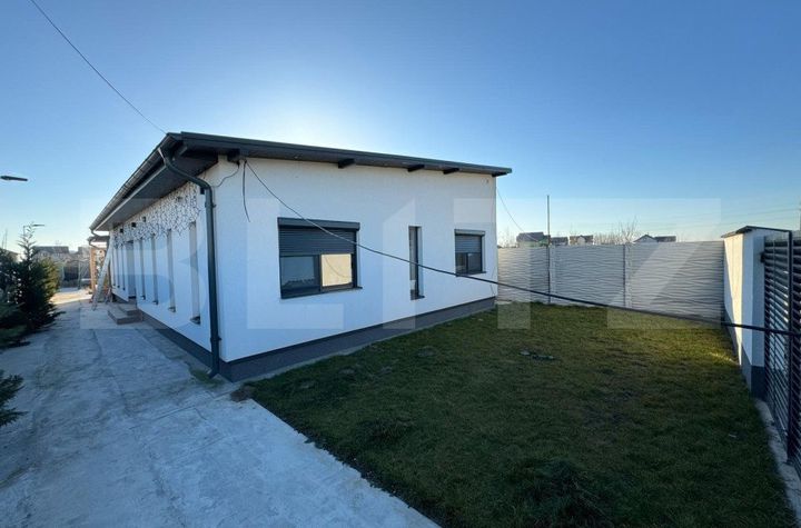 Casă - 4 camere de vanzare AEROPORT - Dolj anunturi imobiliare Dolj