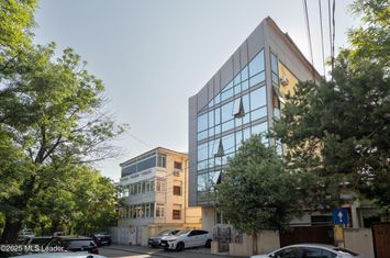 DRUMUL SARII - MACAROVICI, CLADIRE BIROURI 923 MP UTILI, LOT 360 MP! anunturi imobiliare Bucuresti