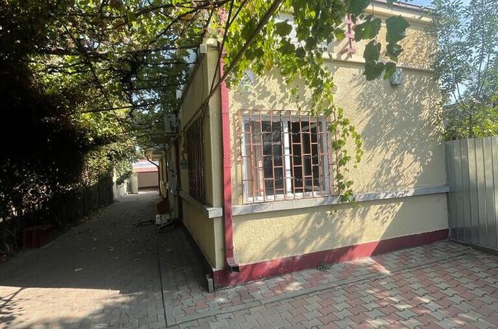 Spațiu comercial de inchiriat RAHOVA - Bucuresti anunturi imobiliare Bucuresti