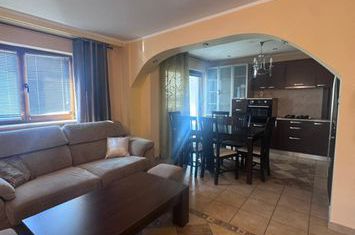 Apartament 3 camere de vanzare RADAUTI - Suceava anunturi imobiliare Suceava
