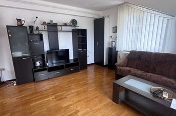 Apartament 3 camere de vanzare RADAUTI - Suceava anunturi imobiliare Suceava