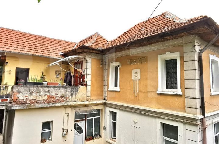 Apartament 4 camere de vanzare BRASOV - Brasov anunturi imobiliare Brasov