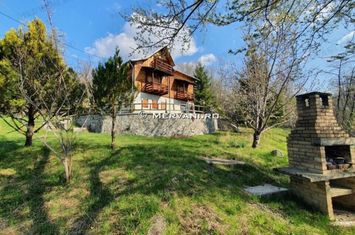 Casă  de vânzare în Comarnic (zona Ghioșești) anunturi imobiliare Prahova