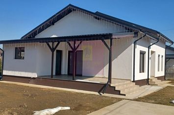 Săbăreni, casă nouă tip parter, cu pod mansardabil anunturi imobiliare Giurgiu