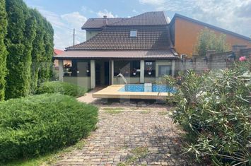 Vilă - 5 camere de vanzare TARGU MURES - Mures anunturi imobiliare Mures