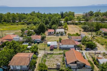 Teren construibil 209 mp în Asprovalta, 350 m de mare anunturi imobiliare Grecia