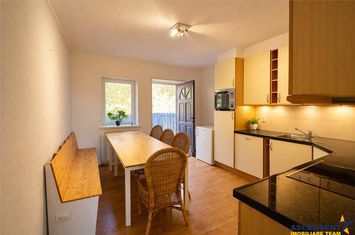 Casă - 16 camere de vanzare EXTERIOR EST - Mures anunturi imobiliare Mures