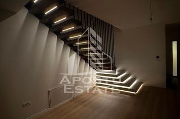 Duplex deosebit cu 4 camere si 2 bai, P + 1, predare la cheie, in Sag anunturi imobiliare Timis