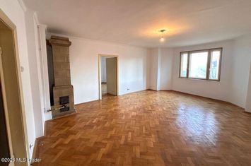 B-dul Carol I nr. 59, 188 mpu, etaj 3, 6 camere, bloc mic anunturi imobiliare Bucuresti