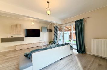 Jumatate de Duplex, 3 camere, 2 bai, PetFriendly, curte, Urseni anunturi imobiliare Timis