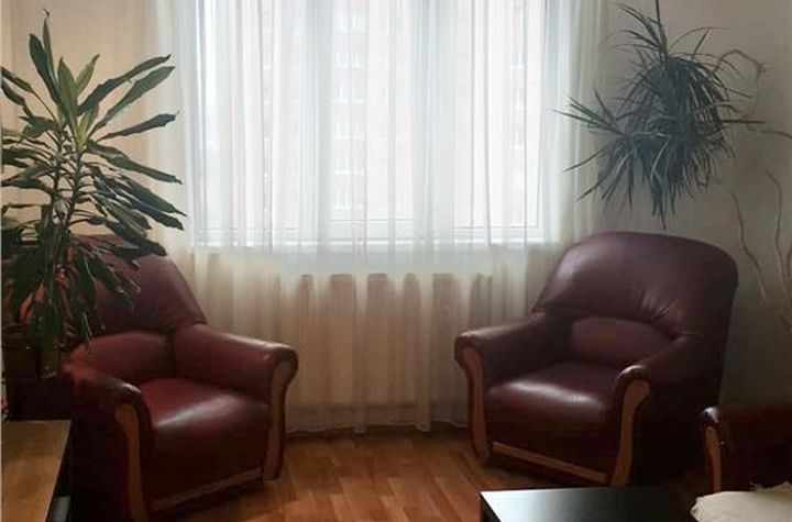 Apartament 3 camere de inchiriat ASTRA - Brasov anunturi imobiliare Brasov