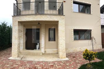 Vilă - 8 camere de vanzare TARGOVISTE - Dambovita anunturi imobiliare Dambovita